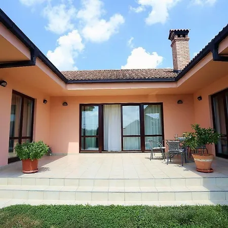 Apartment Larin Zagreb
